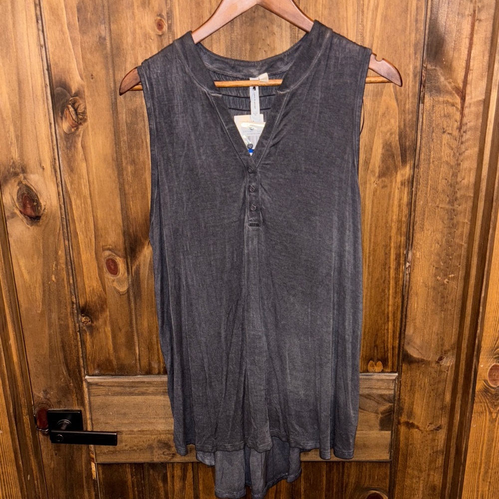 Cable & Gauge Sleeveless Gray Tunic